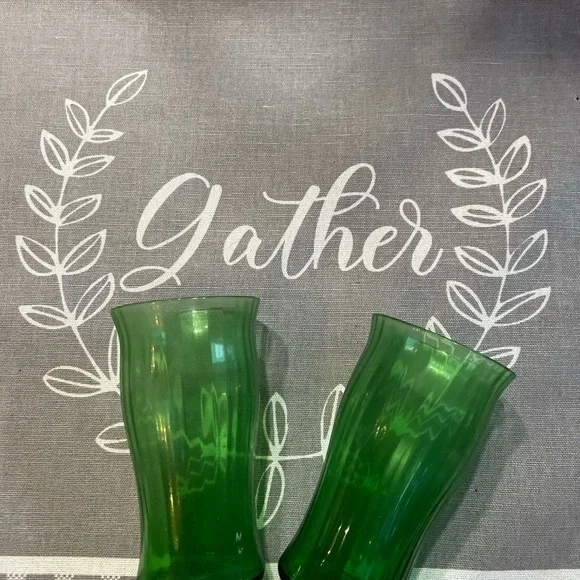 VINTAGE Bristol Green Mini Juice/ Shot Glasses - Picture 4 of 7